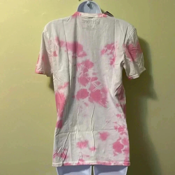 Hot Topic Soft women T-shirt size medium NWT - Picture 3 of 4